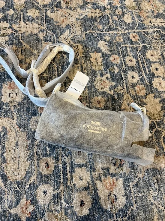 Coach Brown Signature Canvas Shoulder Bag with Gold Chain - Picture 13 of 14